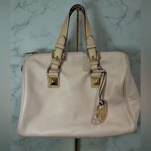 Michael kors satchel